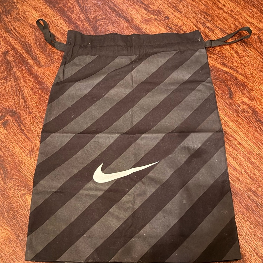 Nike Black and White Diagonal Stripe Drawstring Bag